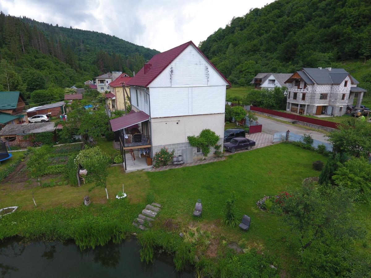 Садиба У Брусків Mizhhirya  Exterior photo
