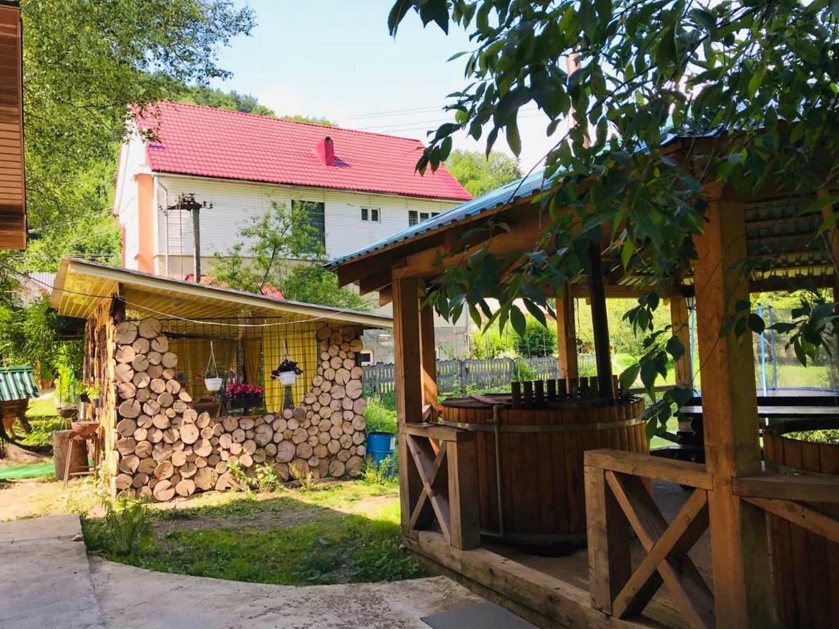 Садиба У Брусків Mizhhirya  Exterior photo